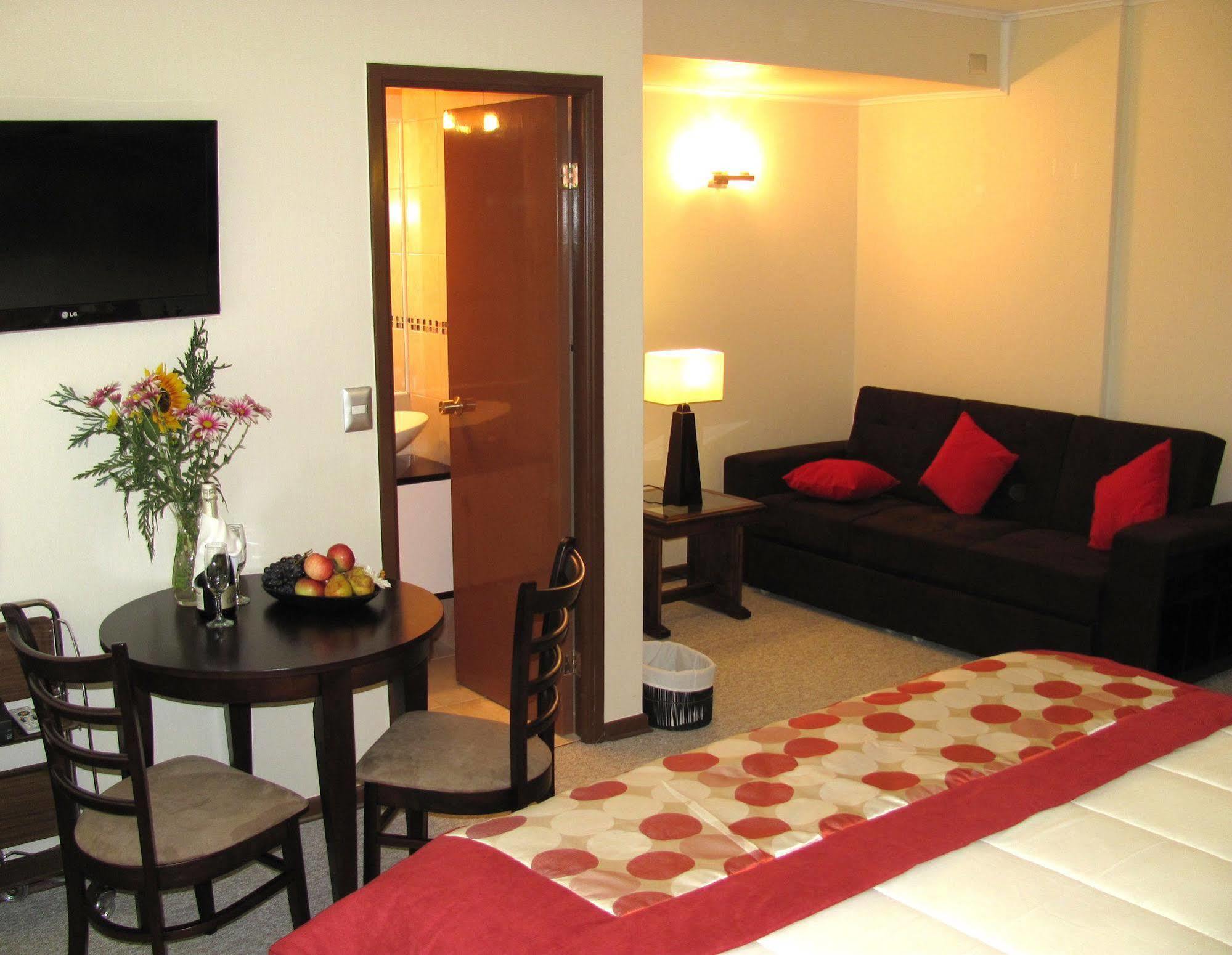 Hotel Baviera Parral Exterior foto